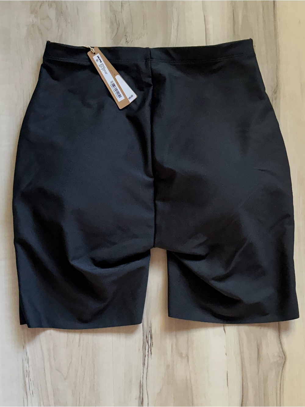 SKIMS Body Butt Enhancing Shorts NWT